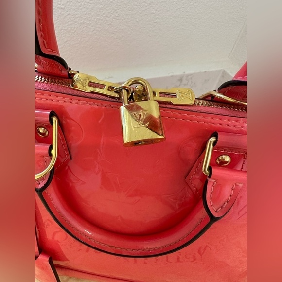 Louis Vuitton Alma PM Bag - Picture 9 of 11